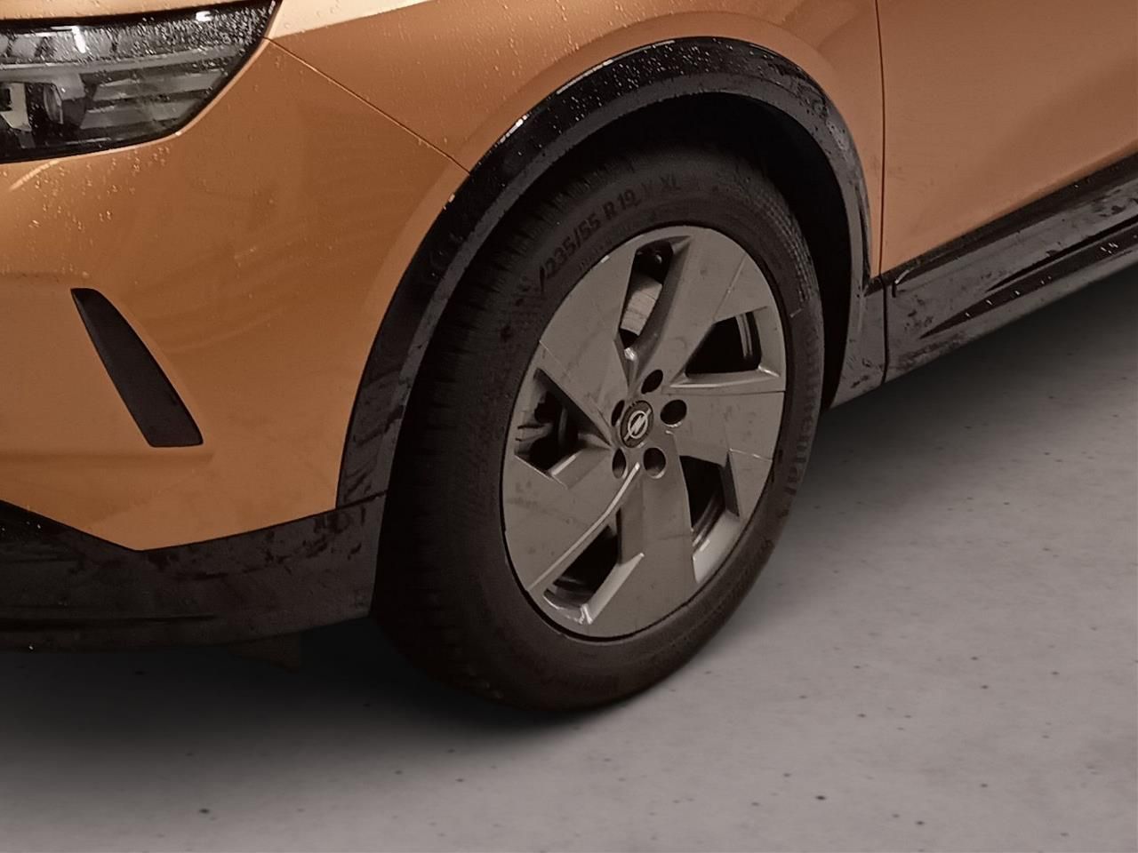 Fahrzeugabbildung Opel Grandland Electric 157KW