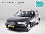 Volvo V50 2.4 Momentum | AHK - Volvo V50 Momentum mit Benzin-Antrieb