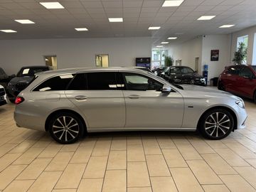 Mercedes E 300 - 4