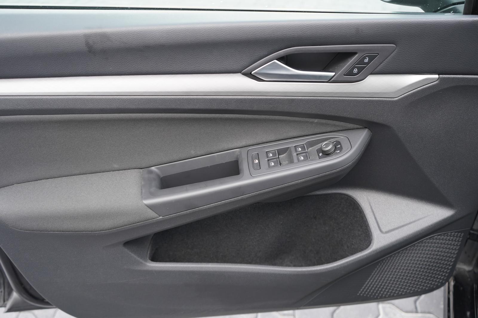 Volkswagen Golf VIII Variant 2.0 TDI Life LED ACC Spurhalte, миниатюра 24