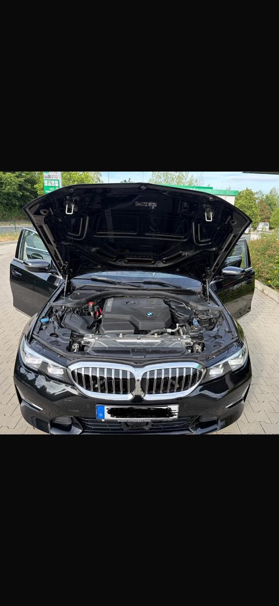 BMW 320i xDrive Automatik -