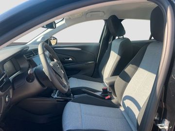 Fotografie des Opel Corsa F 1.2 75ps Allwetter Tech-Paket Sitzhzg