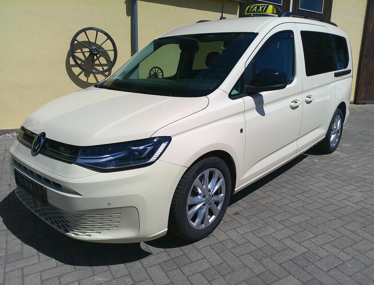 VW Caddy Life Maxi,7 Sitzer, 2x Schiebetüren,TOP