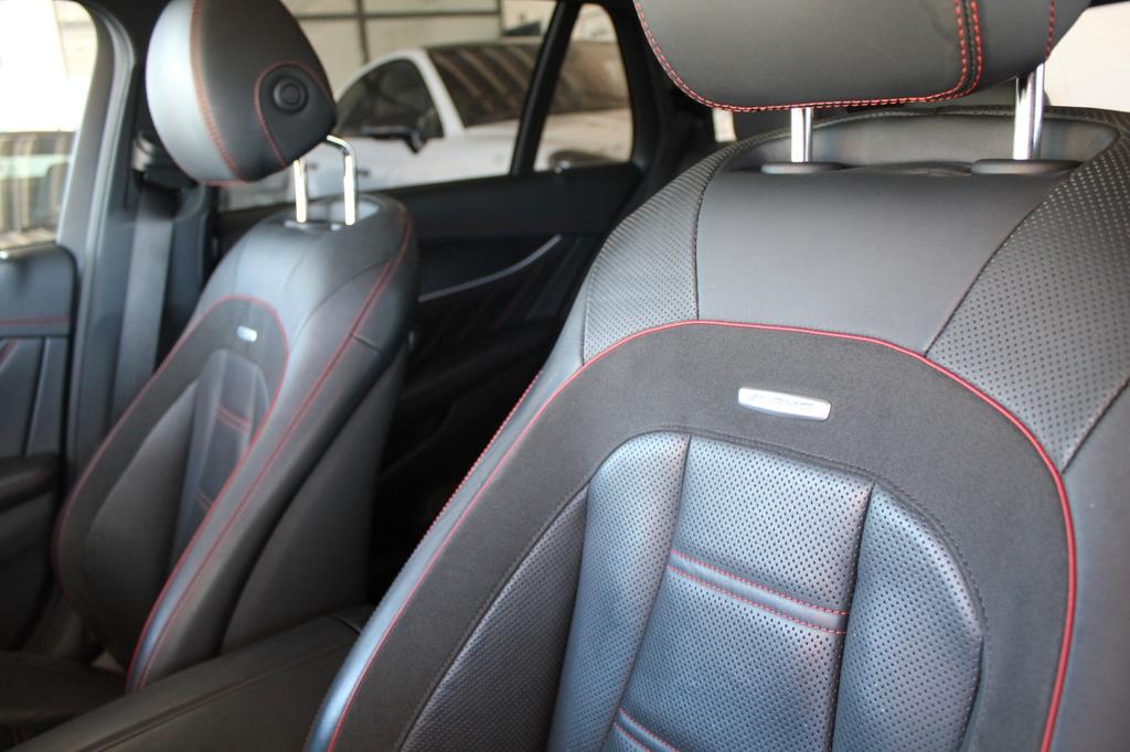 Mercedes-Benz E 43 AMG