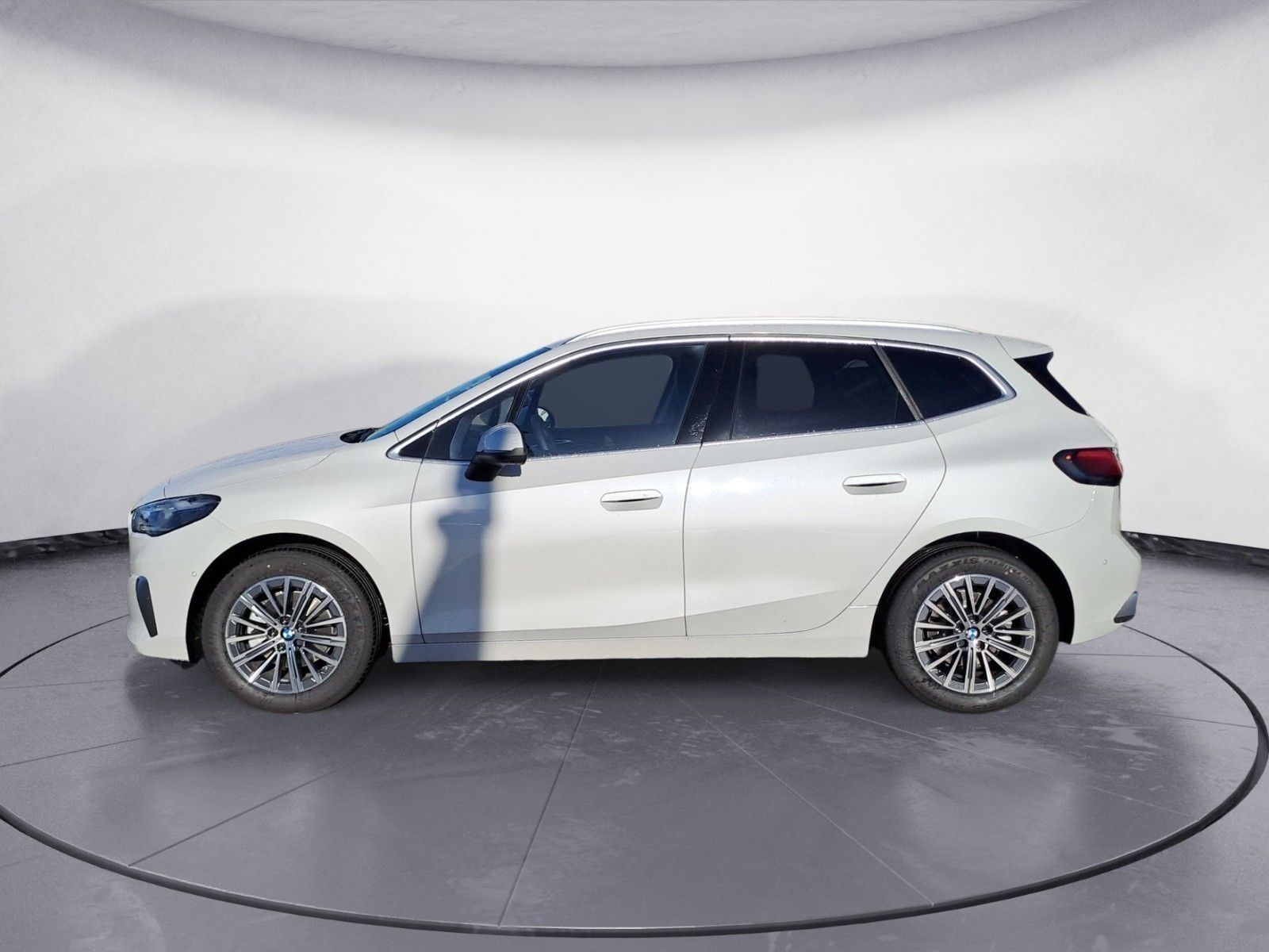 BMW 218 Active Tourer - Bild 3