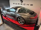 Porsche 992 Targa 4 Targa - graue Porsche 992