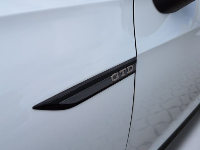 Golf VIII GTD DSG PANO+KAMERA+19"ESTORIL+