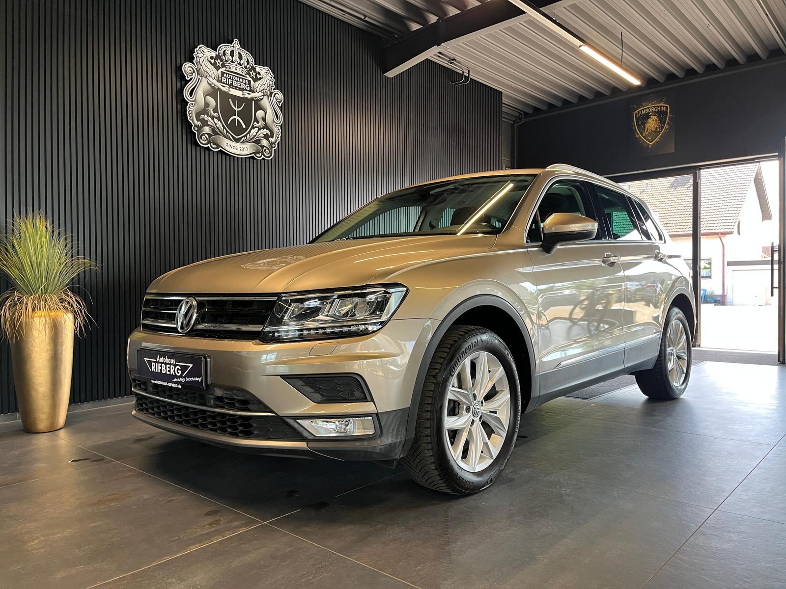Volkswagen Tiguan 2.0 TSI Highline 4Motion/ACC/1.HAND/STH