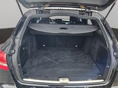 MERCEDES-BENZ C 220 4Matic Navi LED Blendfreies Fernl. Kurvenl