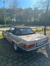 Mercedes-Benz SL 280 - Mercedes-Benz SL aus dem Jahr 1983