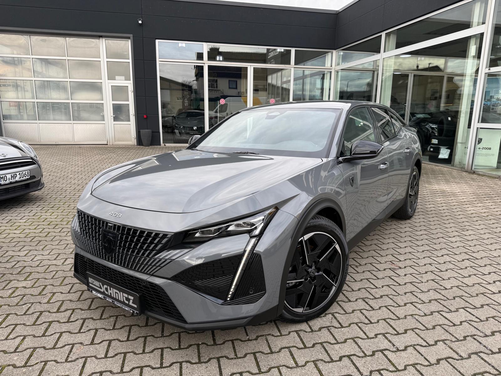 Peugeot 408 Hybrid 225 GT Komfort-Paket Plus, Surroundin