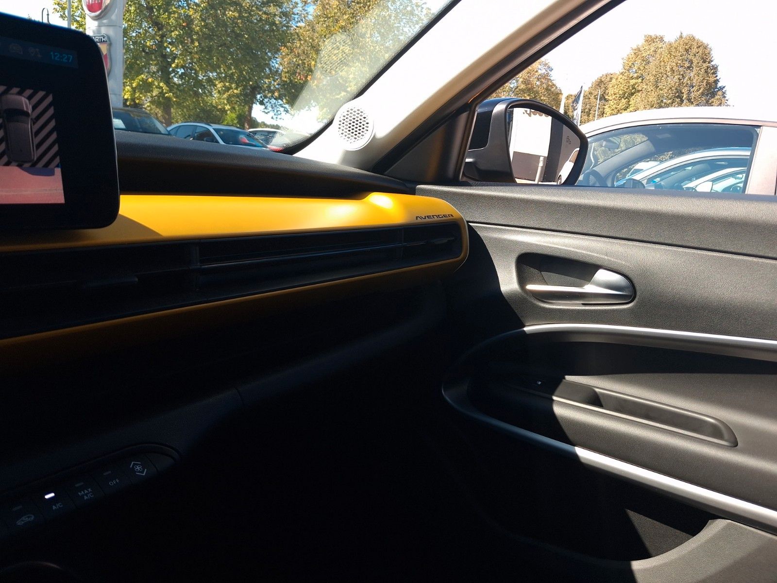 Fahrzeugabbildung Jeep Avenger Electric 1st Edition