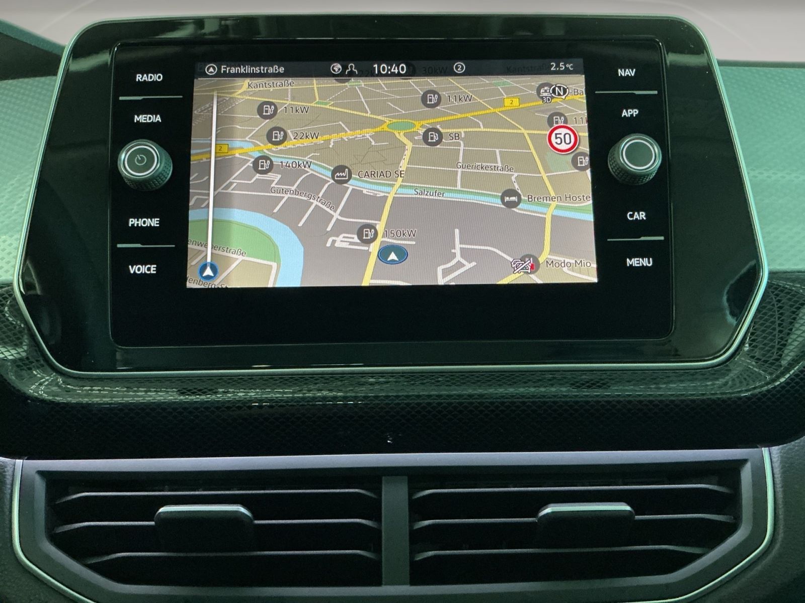 Volkswagen T-Cross - Bild 10