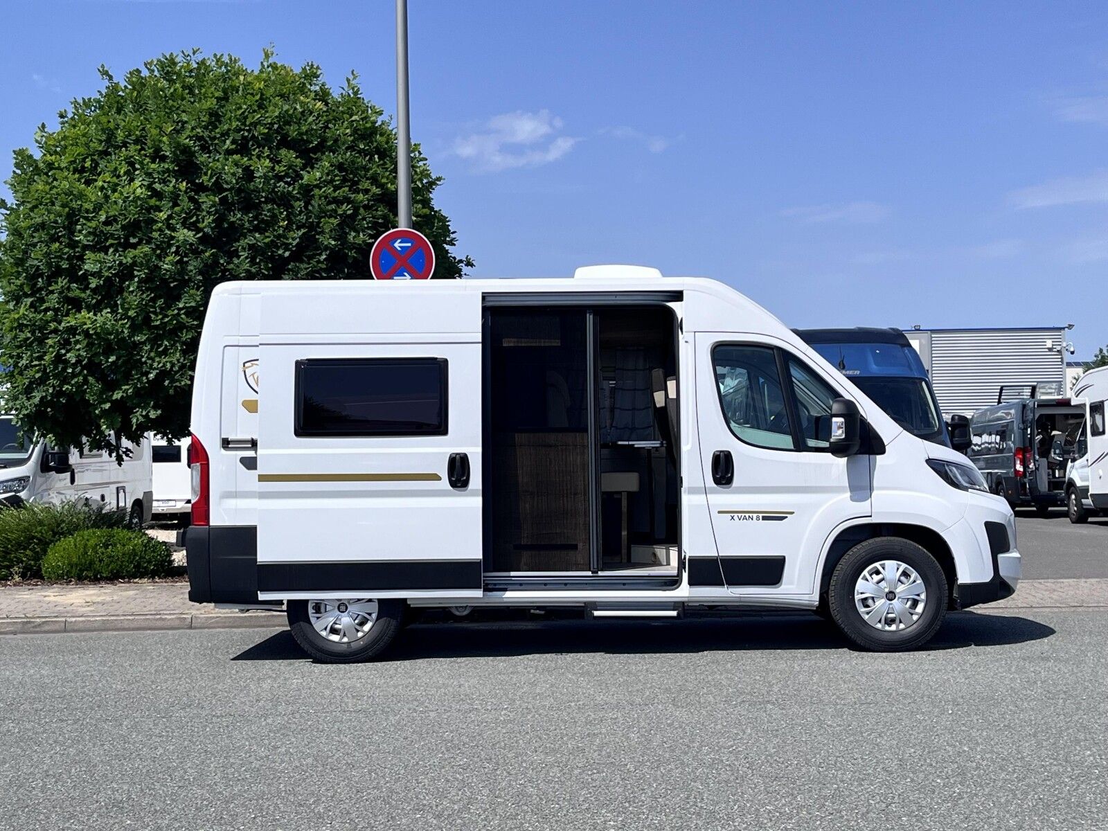 Fahrzeugabbildung XGO X-VAN 8