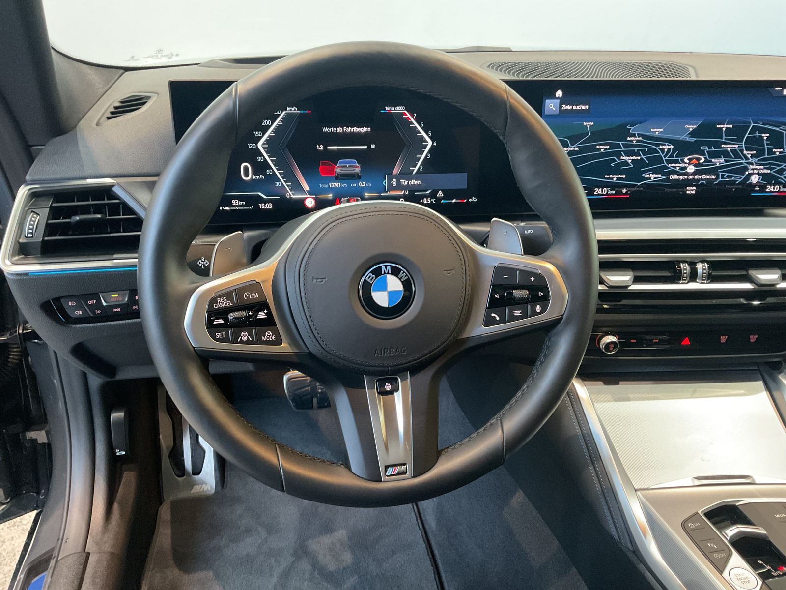 Fahrzeugabbildung BMW 430i xDrive Coupé M Sportpaket Glasdach Lenkradh