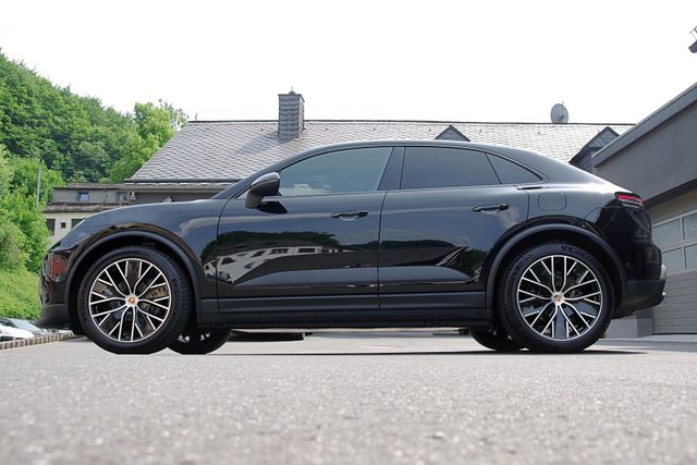 Porsche Macan 4*21"MacanDesign,Head-Up,ACC,BOSE,Panorama