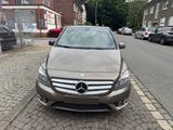 Mercedes-Benz B 180 BlueEFFICIENCY/Automatik - Mercedes-Benz B 180 in Herne