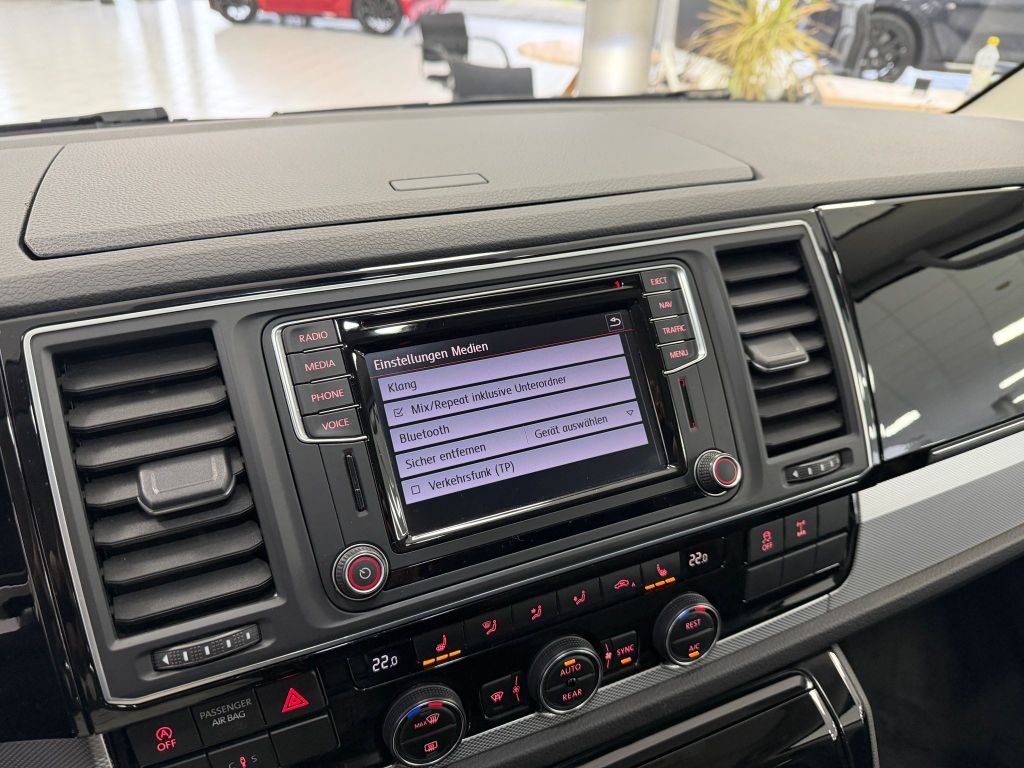 Volkswagen T6 Multivan 2.0 TDI 4Motion Highline*GSD*Leder*
