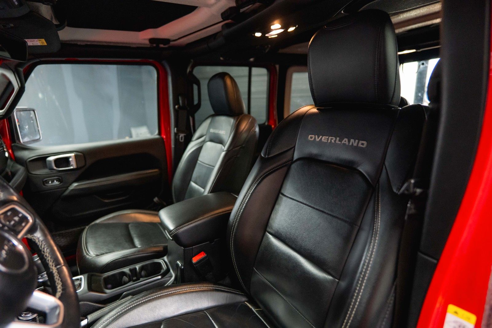 Fahrzeugabbildung Jeep Wrangler Unlimited Sahara OVERLAND 4x4 *LED*ACC*