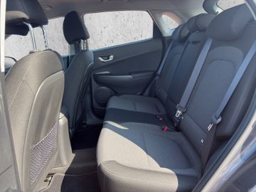 Hyundai Kona Select Elektro Kam.+KeyLess+Navi+SHZ+ACC