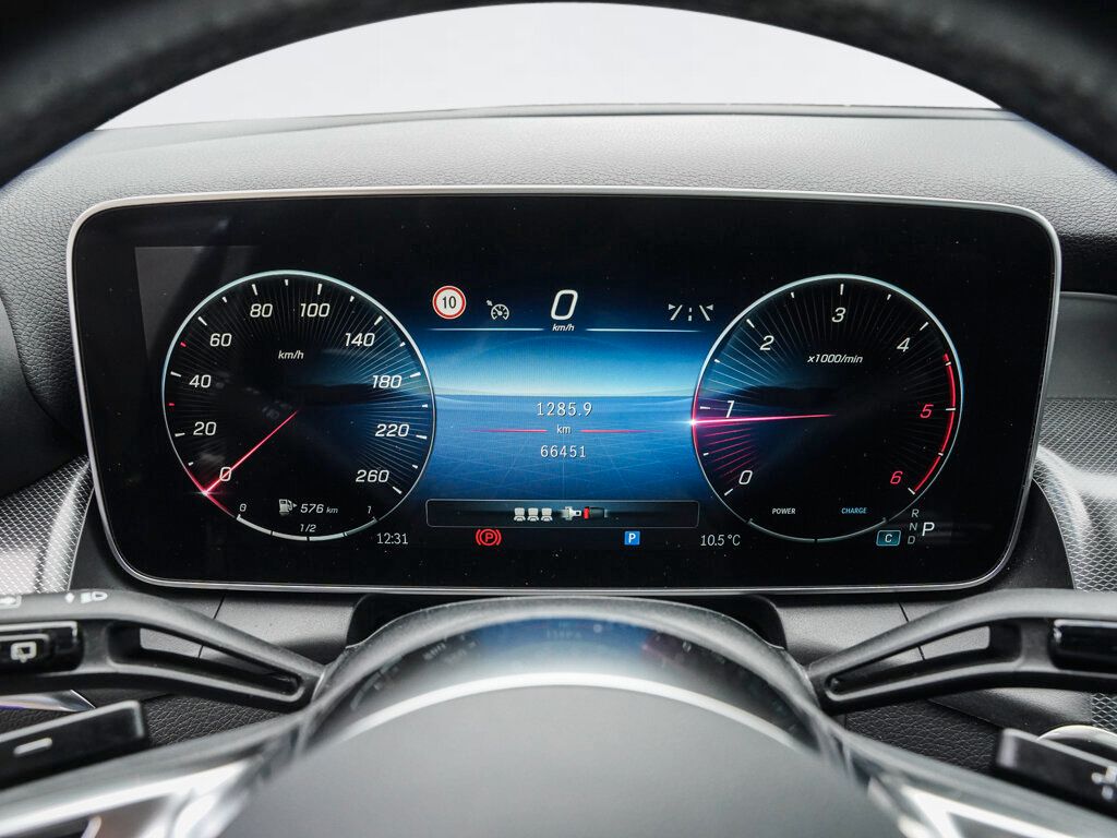 Mercedes-Benz GLC 220 d 4M AVANTGARDE PANORAMA MEMORY KAMERA foto 11