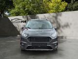 Ford Tourneo Courier Sport/Ford Sync/Sitzheizung - Ford Tourneo Courier: Sport