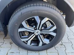 Fahrzeugabbildung Duster III Hybrid 140 Expression 1.6 E-TECH EU6e