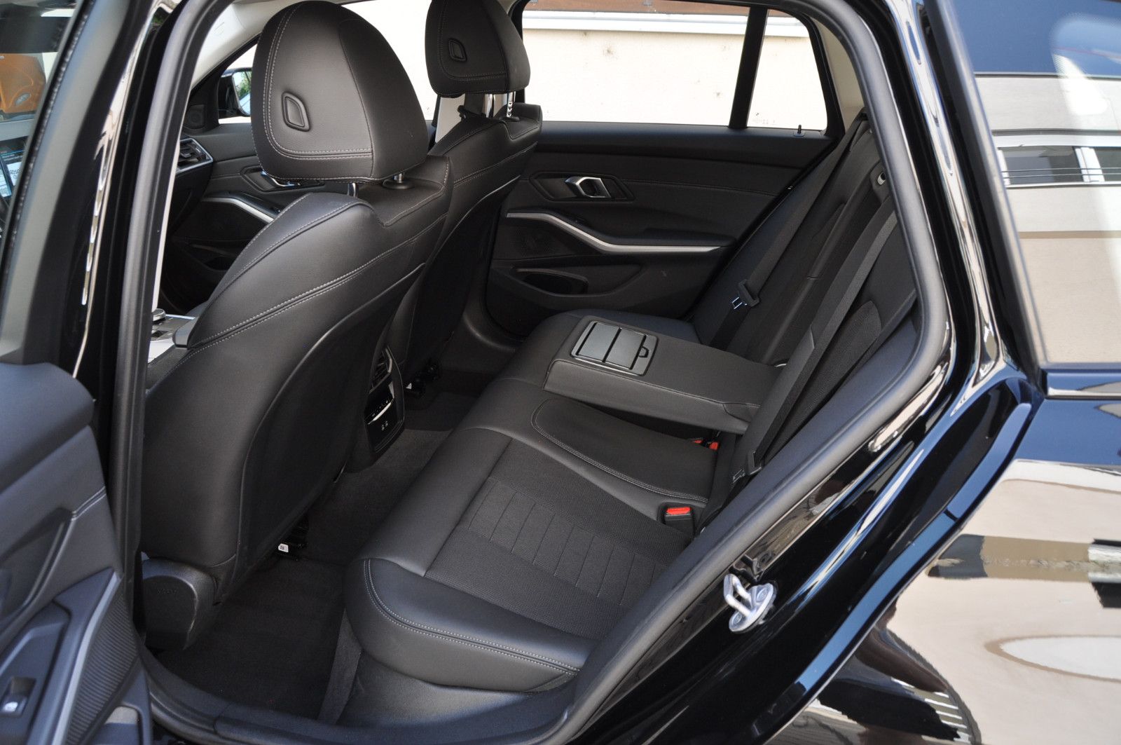 BMW 318i Touring LED Sportsitze HiFi Widescreen AHK foto 13