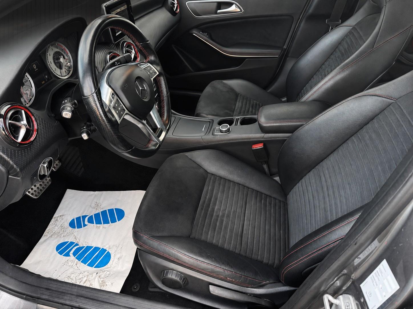 Mercedes-Benz A 250 A A 250 AMG Sport