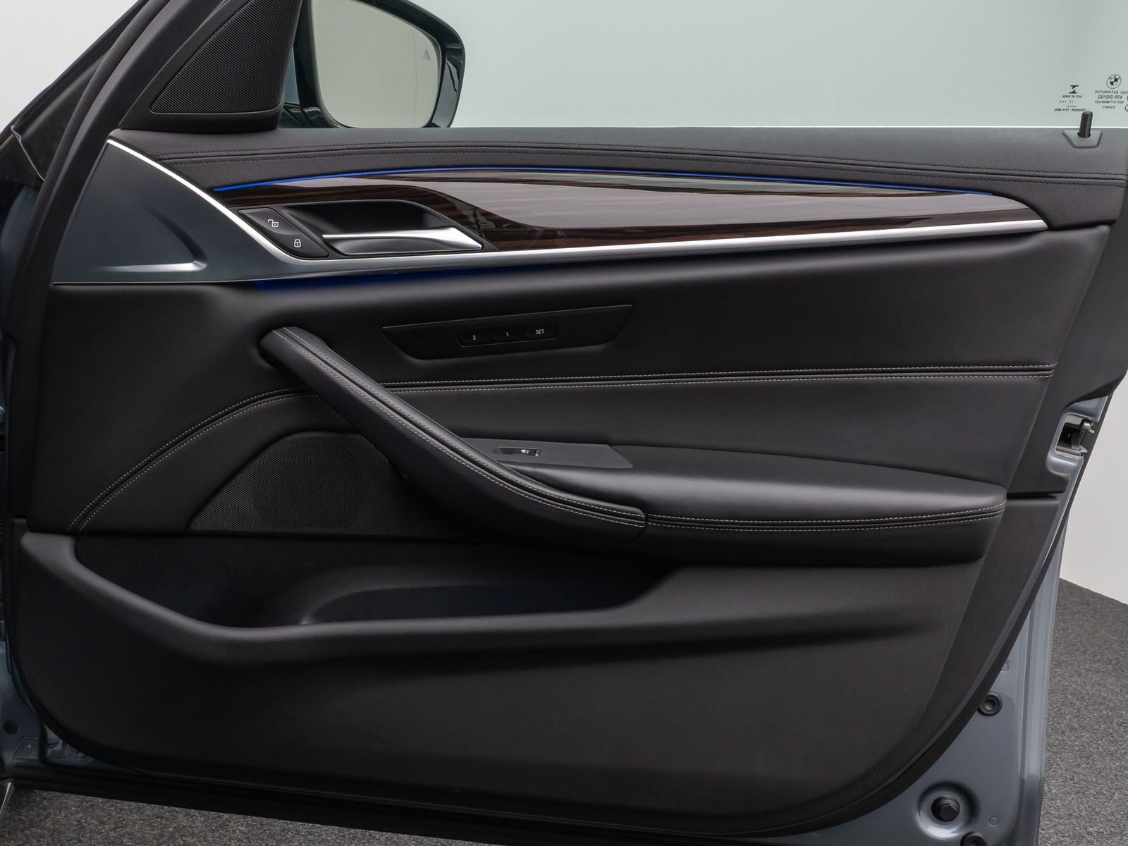 Fahrzeugabbildung BMW 540i xD Luxury Line Kamera HUD HiFi Komfort AHK