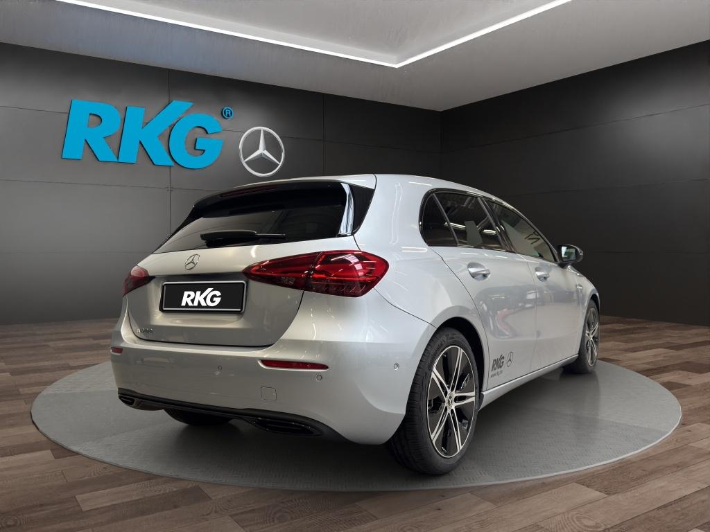 Mercedes-Benz A 200 PROGRESSIVE NIGHT DISTRONIC KAMERA NAV AHK