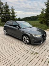 Audi A3 1.8 TFSI S line Sportback - Audi A3 mit Benzin-Antrieb: Kleinwagen, 1.8