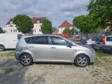 Toyota Corolla Verso 2.2-l-D-CAT Sol