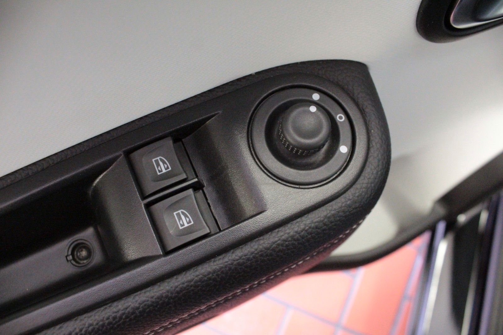 Fahrzeugabbildung Renault Twingo E-Tech 100% elektrisch*einer der letzten*