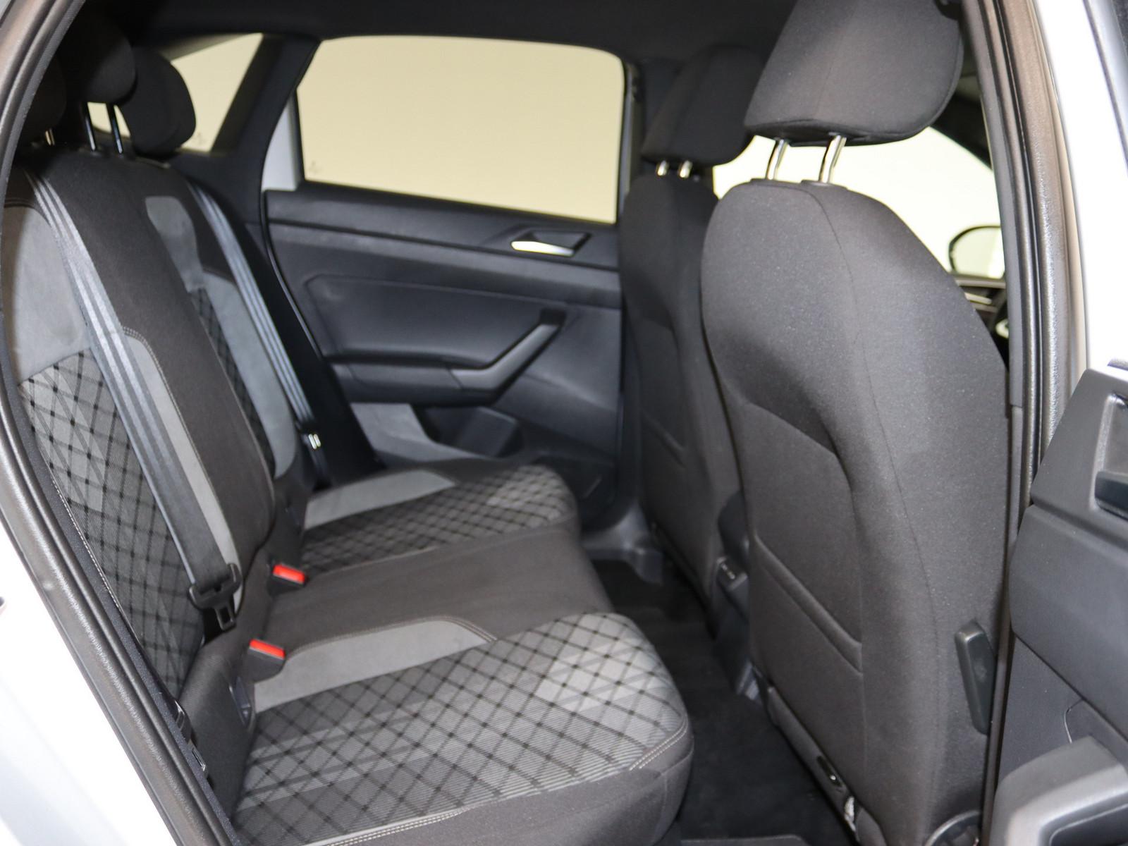 Volkswagen Taigo 1.0 TSI R-Line AHK MATRIX-LED ACC NAVI SHZ, миниатюра 8