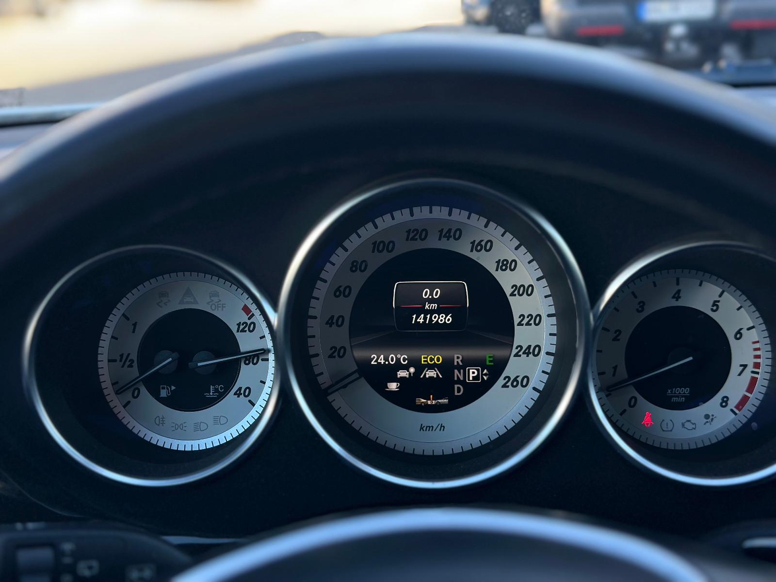 Mercedes-Benz CLS 350 Shooting Brake *Distronic*AHK*SHD*H&K*