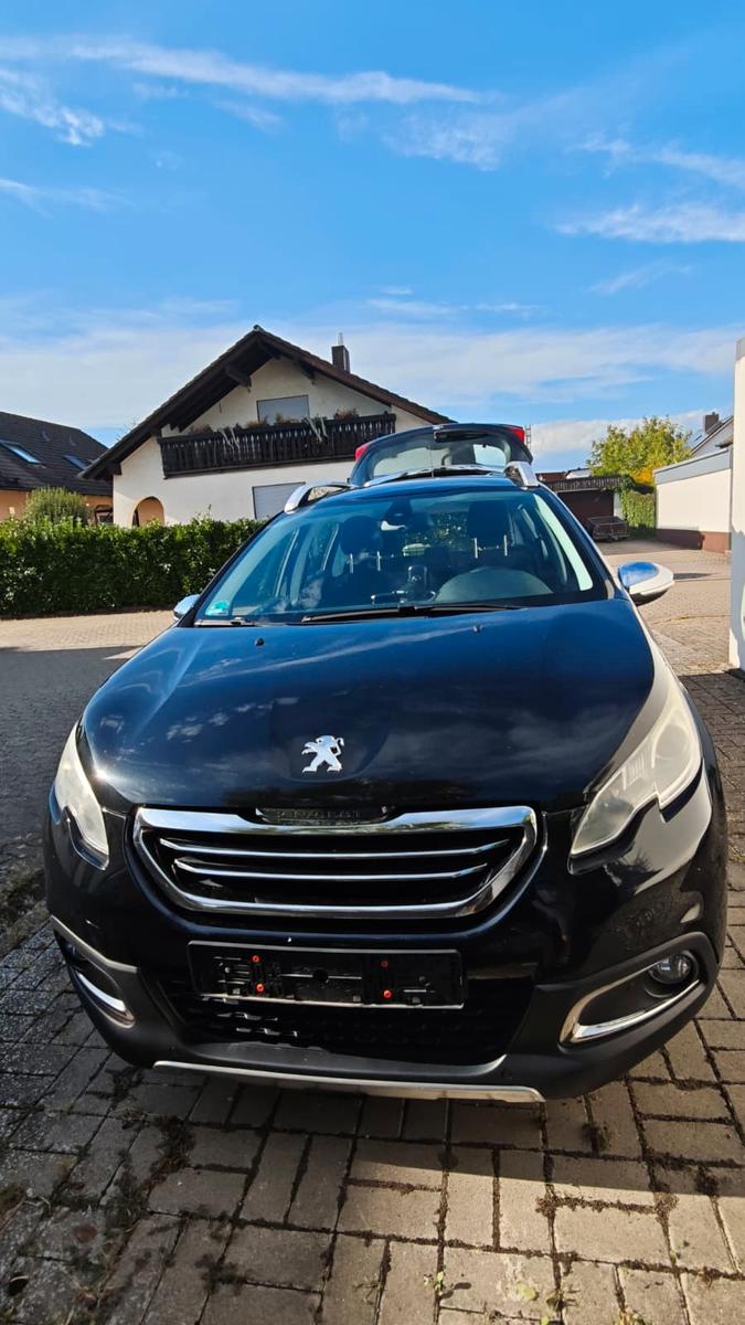 Peugeot 2008 Allure e-HDi FAP 92 EGS6 STOP & START A...