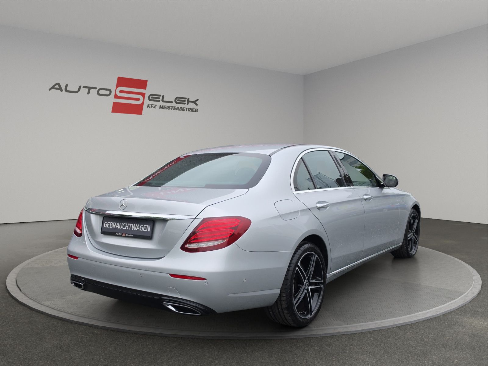 Fahrzeugabbildung Mercedes-Benz E 350 E Limousine Avantgarde Aus 1.Hand