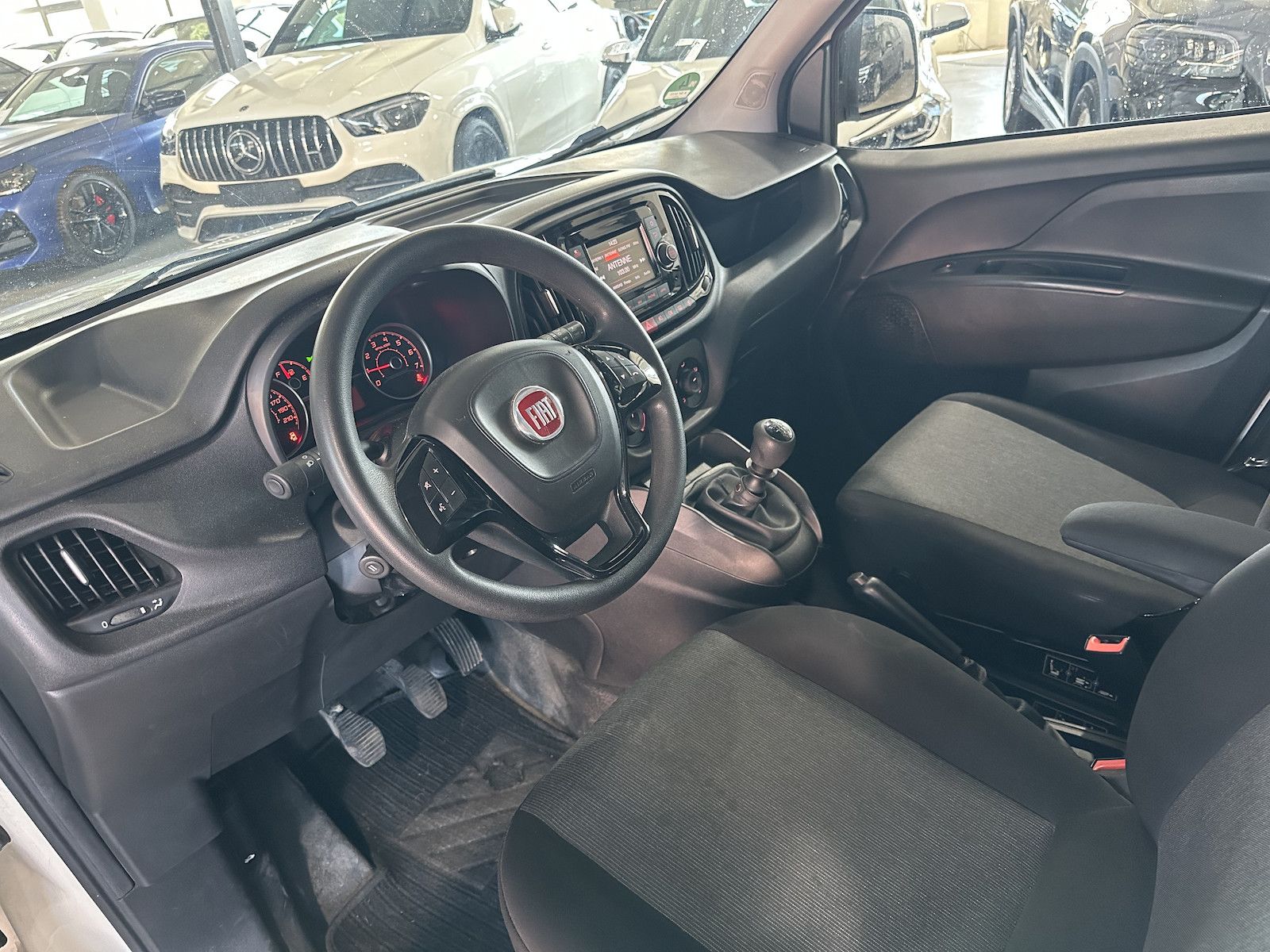Fahrzeugabbildung Fiat Doblo Cargo 1.6 Multijet SX/Klima/PDC/Nav/Shz/BT