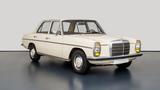 Mercedes-Benz W115 220D - Mercedes-Benz 220: 220d W115