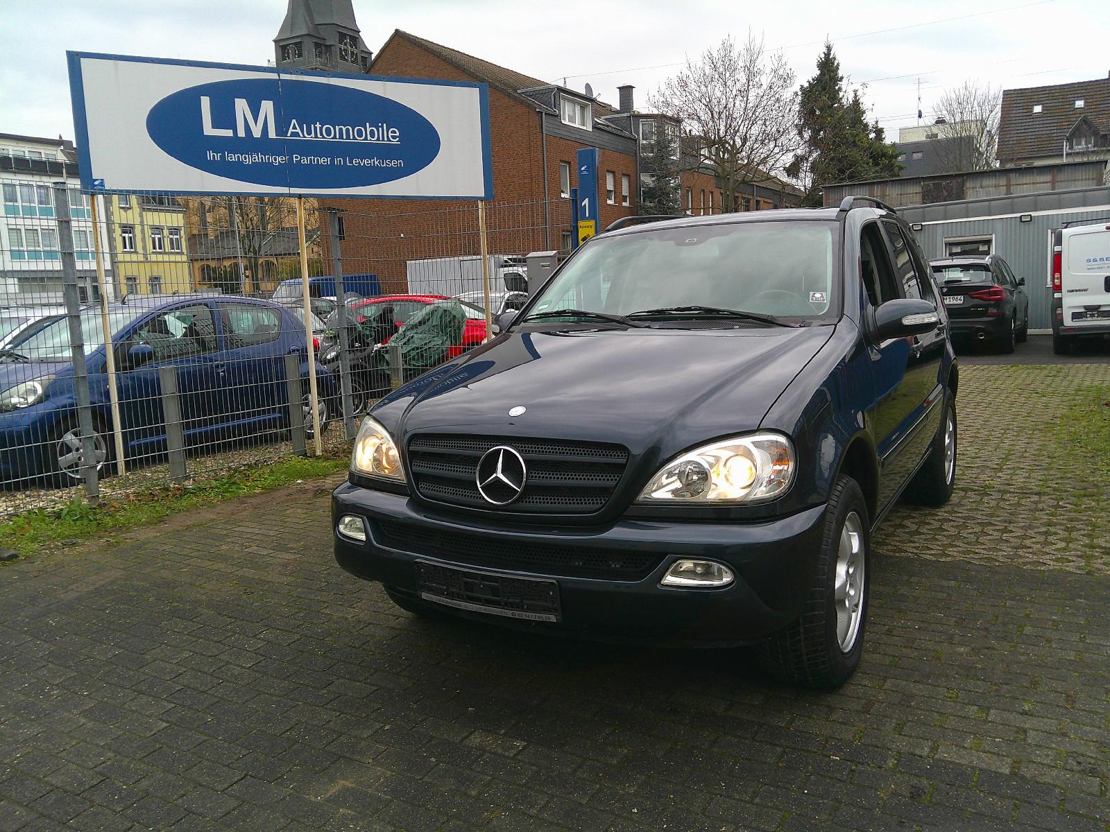 Mercedes-Benz ML 320 AUTOMATIK-LEDER-GSD- SHZ-AHK-ALU