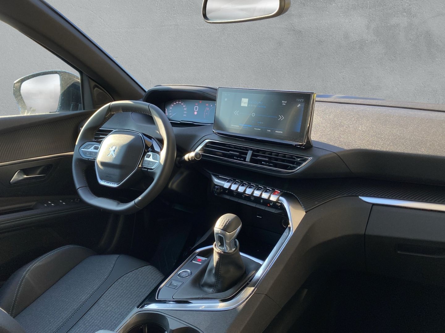 Fahrzeugabbildung Peugeot 3008 Allure Pack 1.2 PureTech 130 EU6d * Audio-N