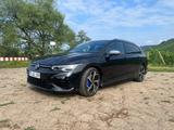 Volkswagen Golf 2.0 TSI 4MOTION R Variant R