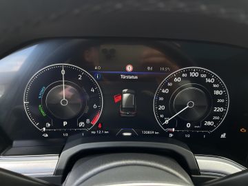 Volkswagen Touareg - 10