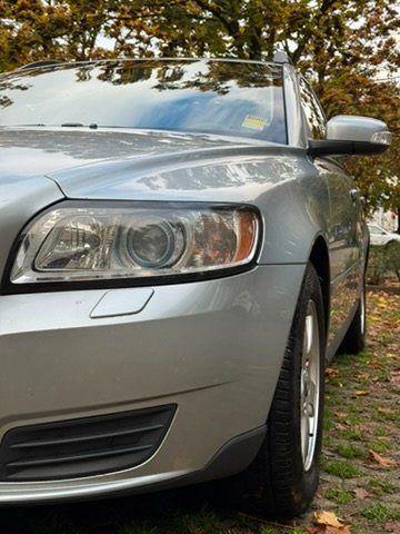 Volvo V50 2008 — вигляд ззаду