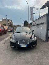 Jaguar XF 3.0 D V6 - gebrauchte Jaguar XF aus dem Jahr 2011