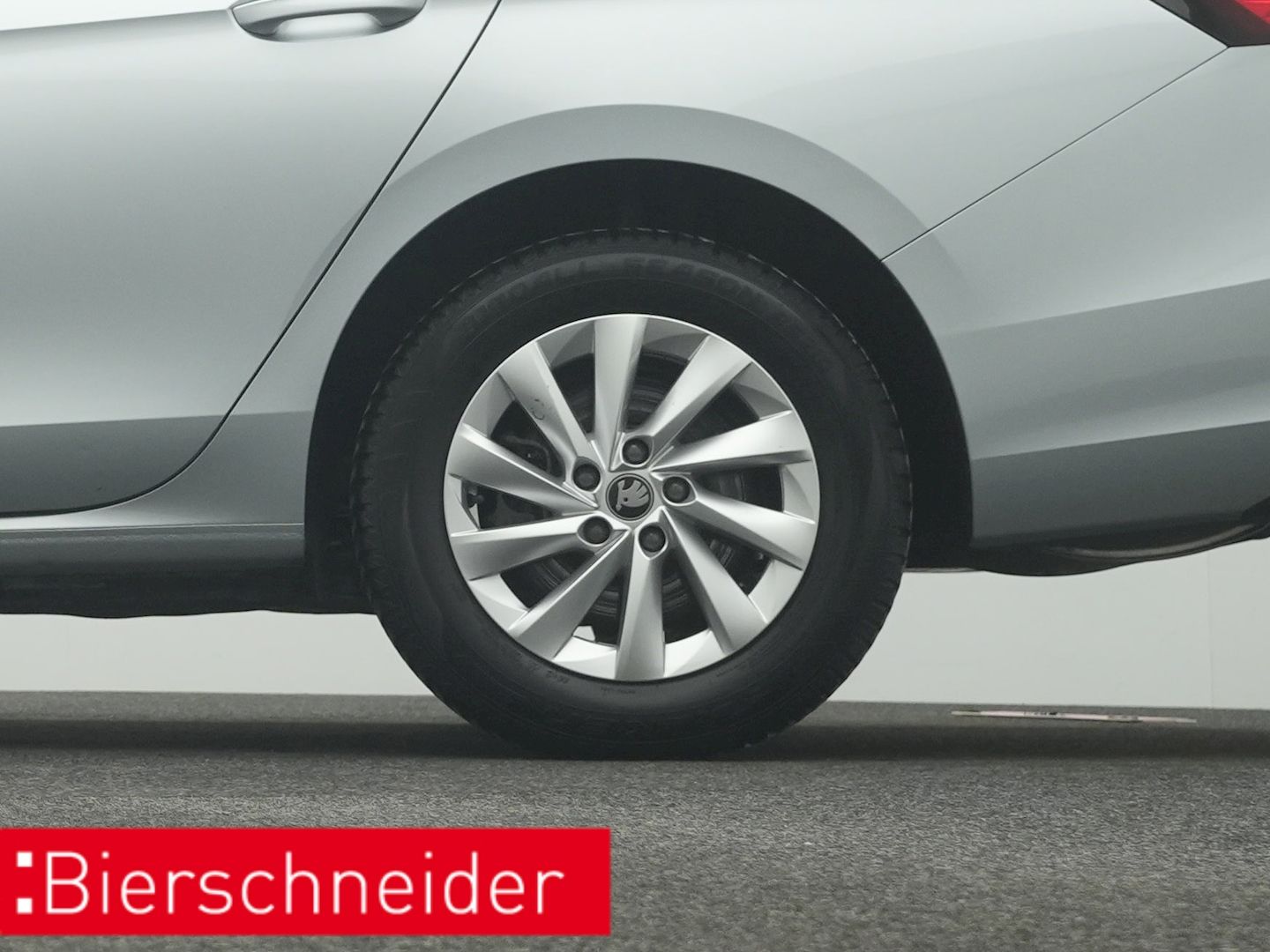 Skoda Superb - Bild 28
