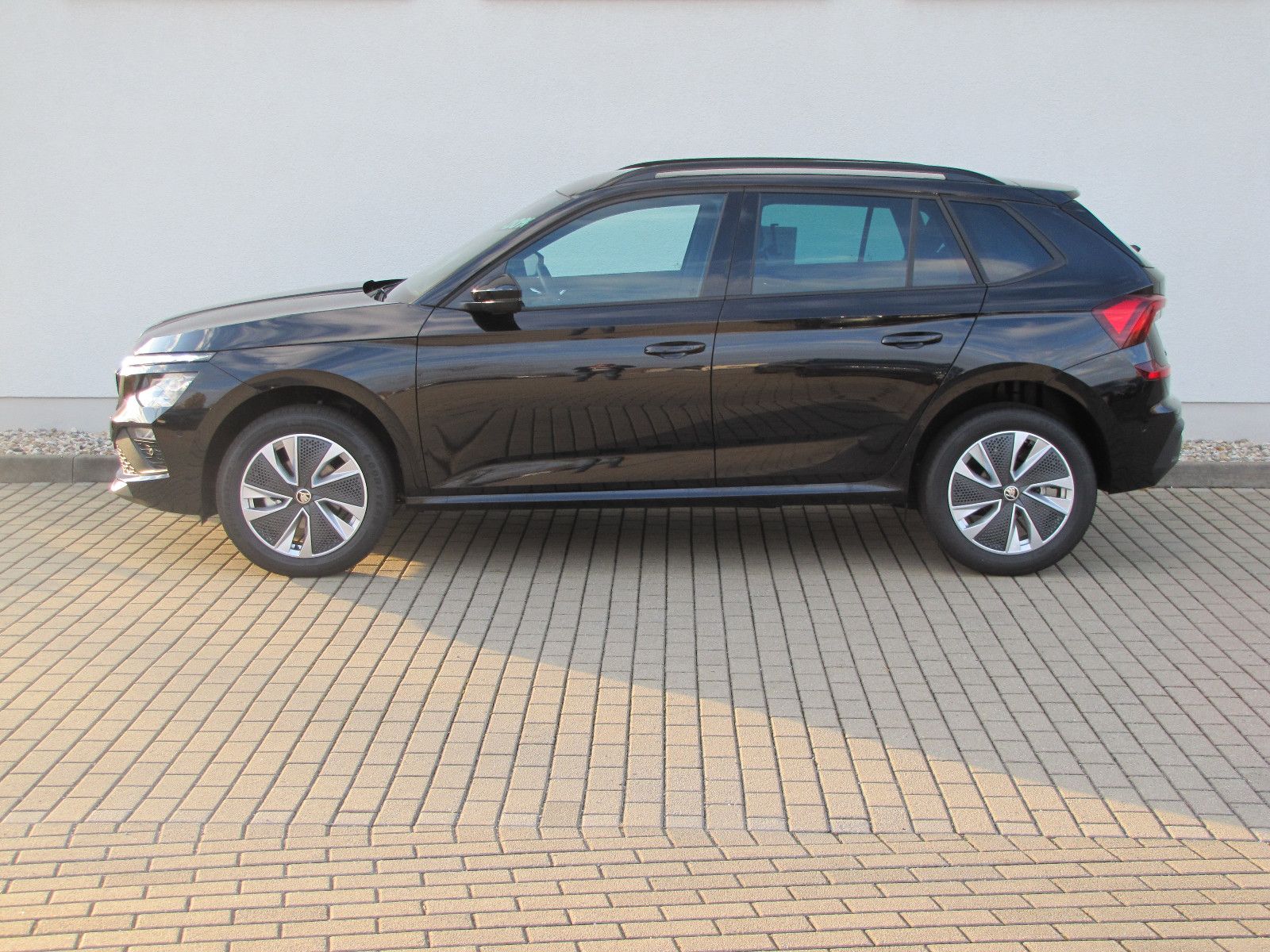 Fahrzeugabbildung SKODA Kamiq Selection 1.5l TSI 150PS 7-Gang DSG