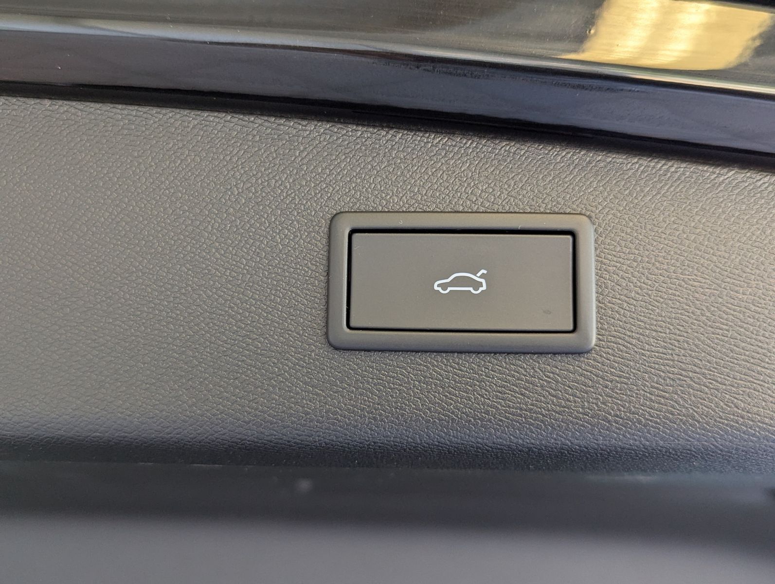 Fahrzeugabbildung CUPRA Leon 2.0 DSG Dynamic/Edge-Paket Navi AHK 5J-Gara