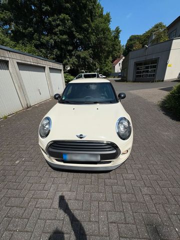 MINI ONE_FIRST
